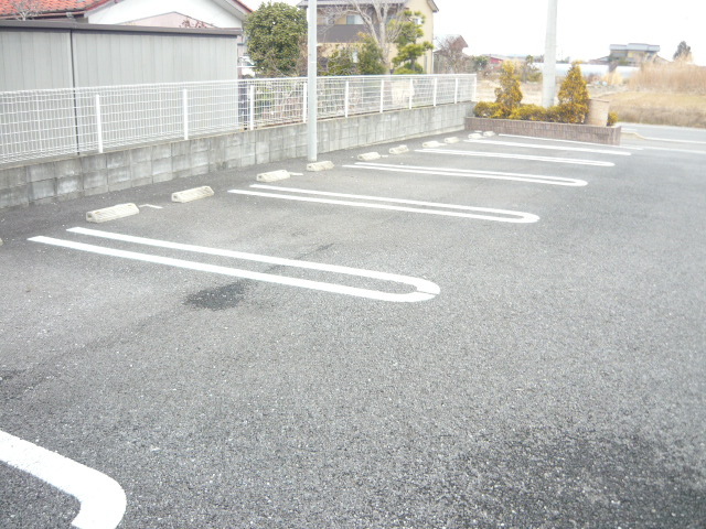 14/20 駐車場