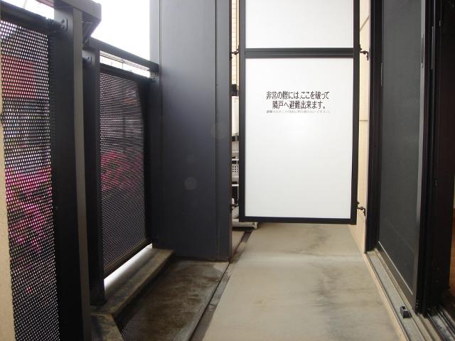 13/23 バルコニー