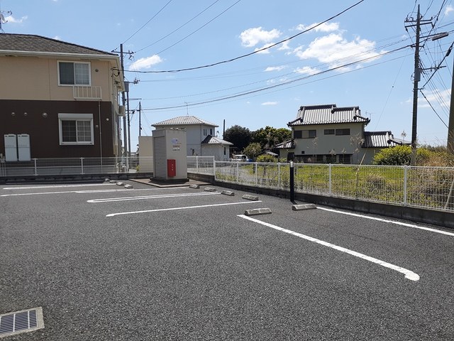 14/20 駐車場
