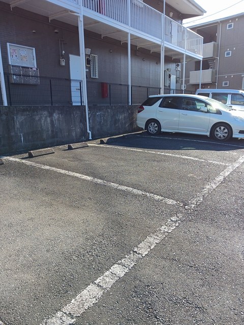 14/20 駐車場
