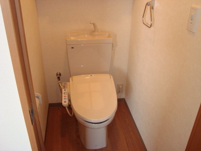 16/28 トイレ