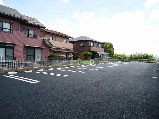 14/20 駐車場