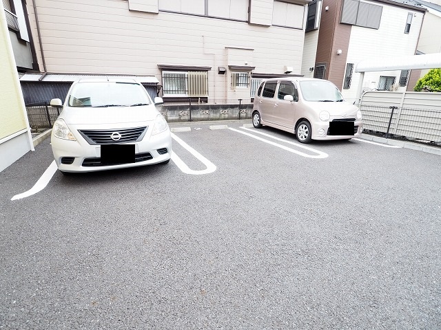 15/22 駐車場
