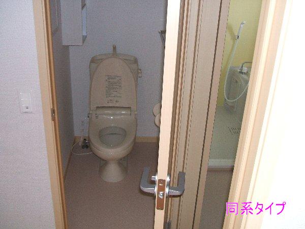 13/29 トイレ
