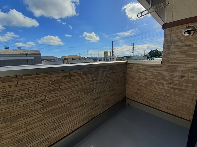 13/21 バルコニー