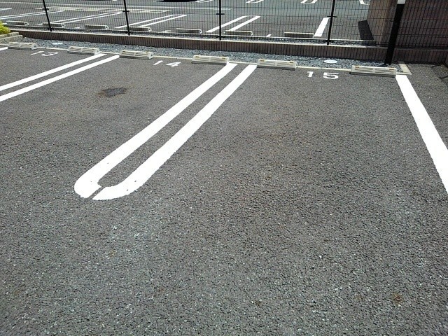 14/20 駐車場