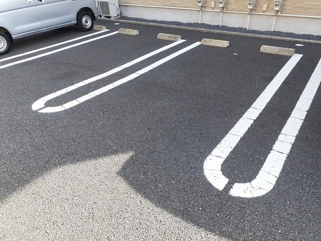 14/20 駐車場