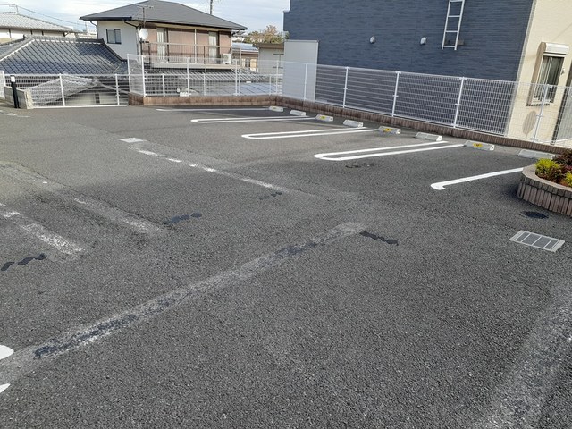 14/20 駐車場