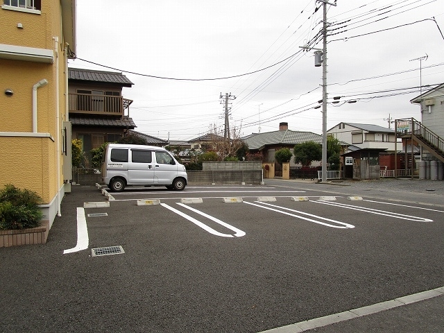 2/10 駐車場