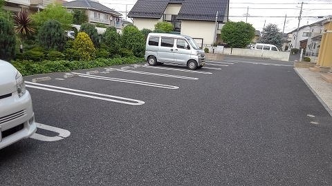 14/20 駐車場