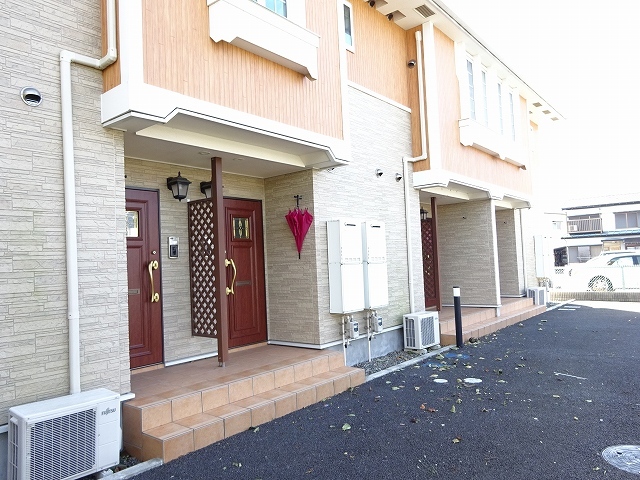 13/20 エントランス