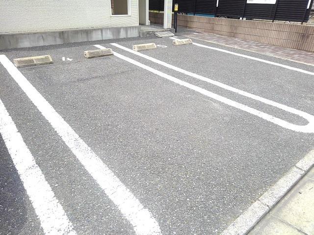 14/24 駐車場