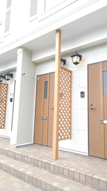 13/20 エントランス