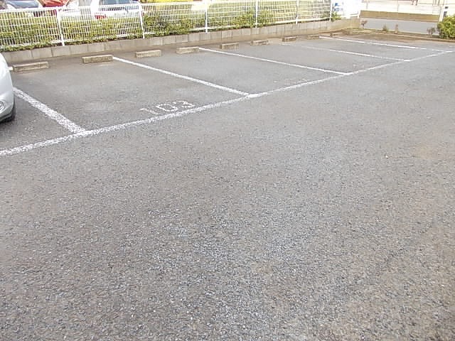 14/22 駐車場
