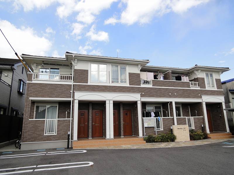 マーベラス JSの外観