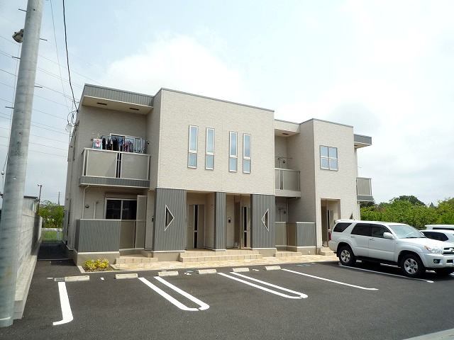 14/20 駐車場