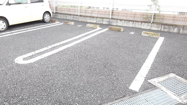14/20 駐車場