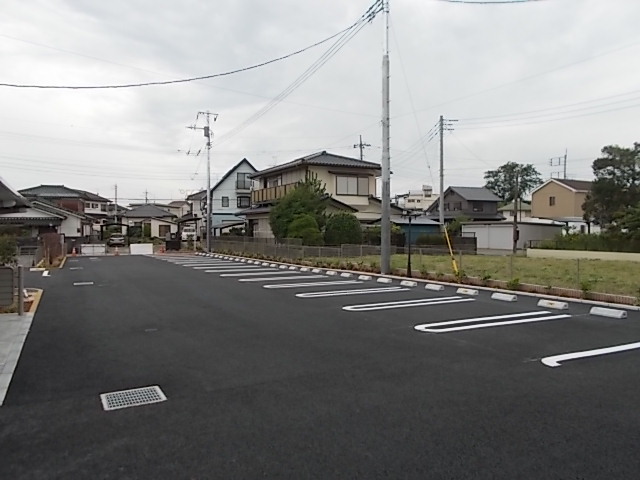 14/20 駐車場