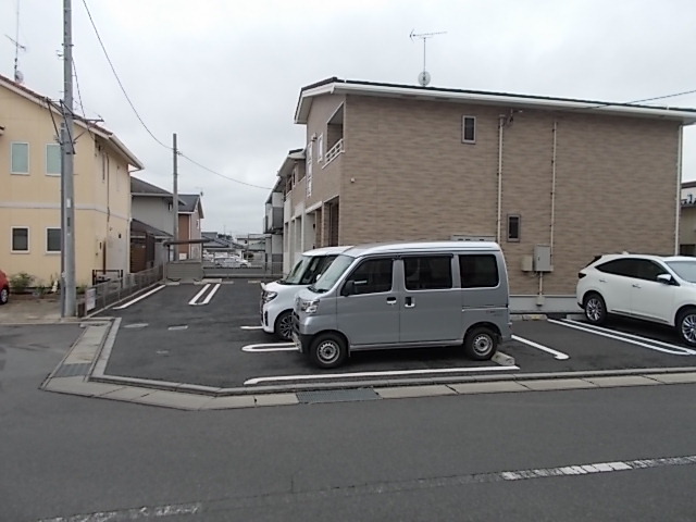 14/20 駐車場