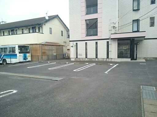 14/20 駐車場