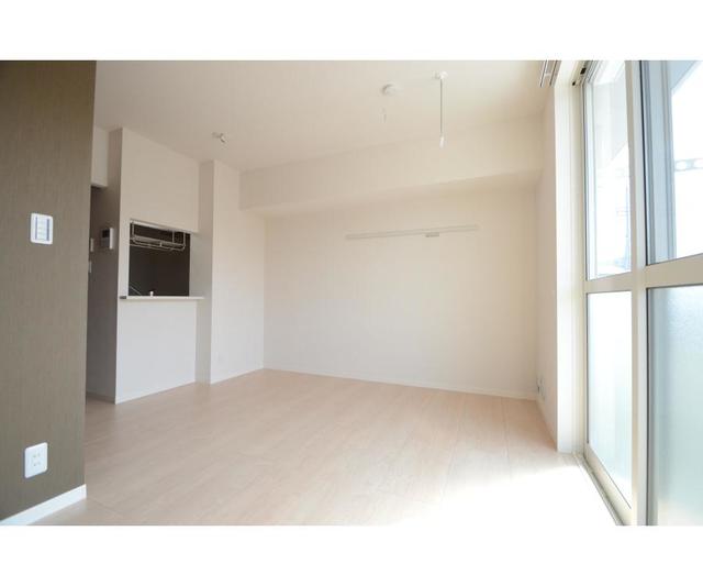 13/29 リビング/ダイニング