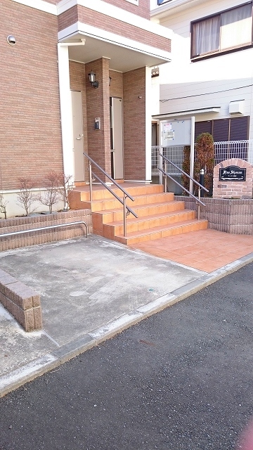 2/8 エントランス