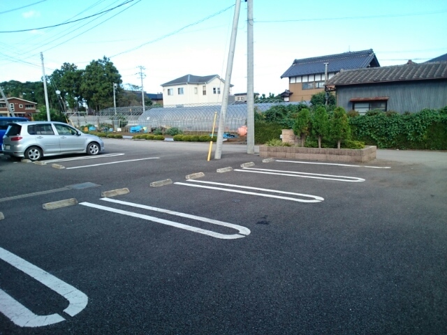 2/8 駐車場