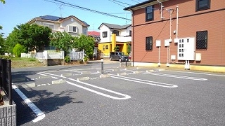 14/20 駐車場