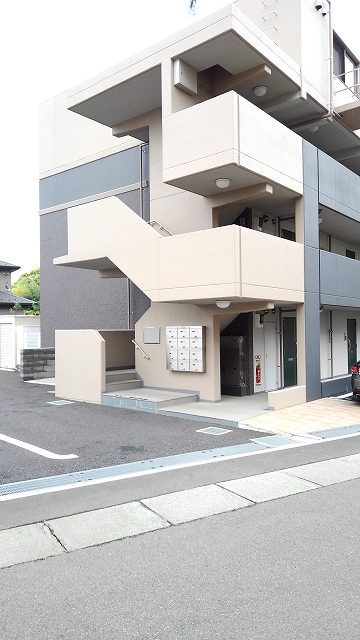 2/12 エントランス