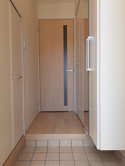6/20 玄関