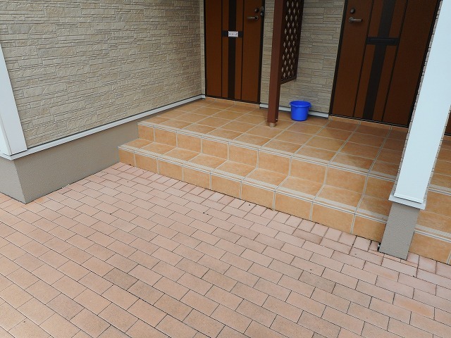 13/20 エントランス