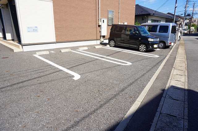 14/20 駐車場