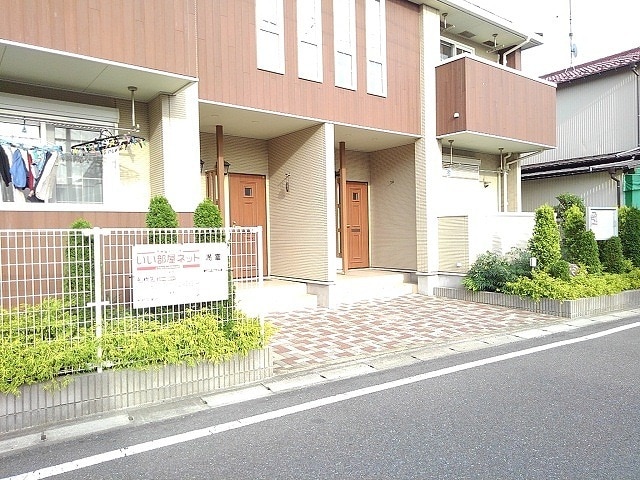 13/24 エントランス