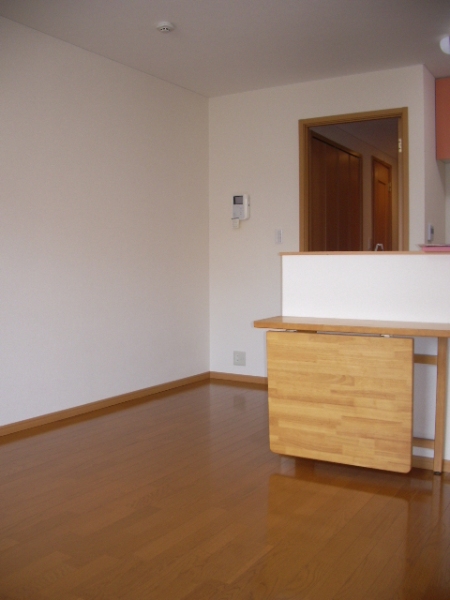 24/25 エントランス