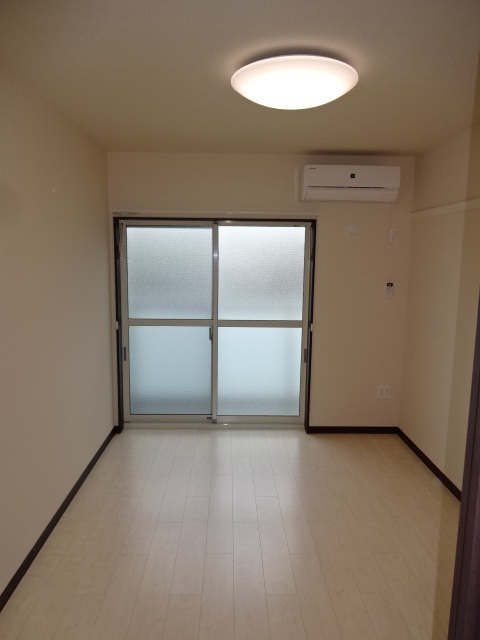 3/7 リビング/ダイニング