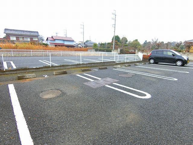 2/8 駐車場