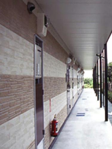 2/5 エントランス