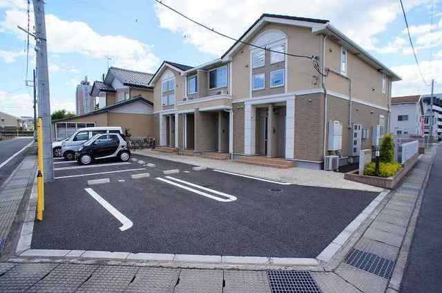 13/20 エントランス