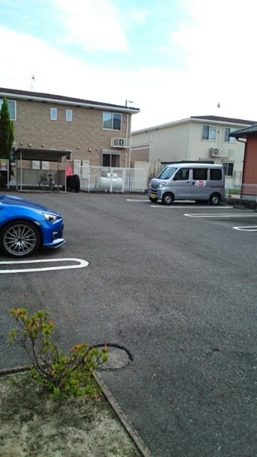 14/20 駐車場