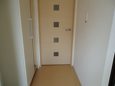 6/20 玄関