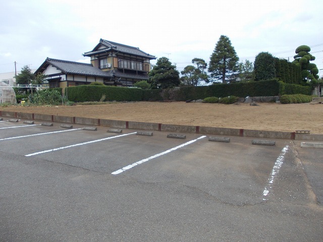 2/8 駐車場