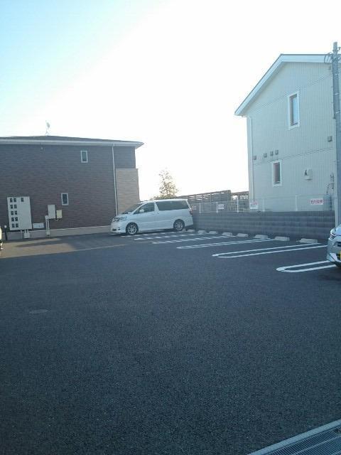 14/24 駐車場