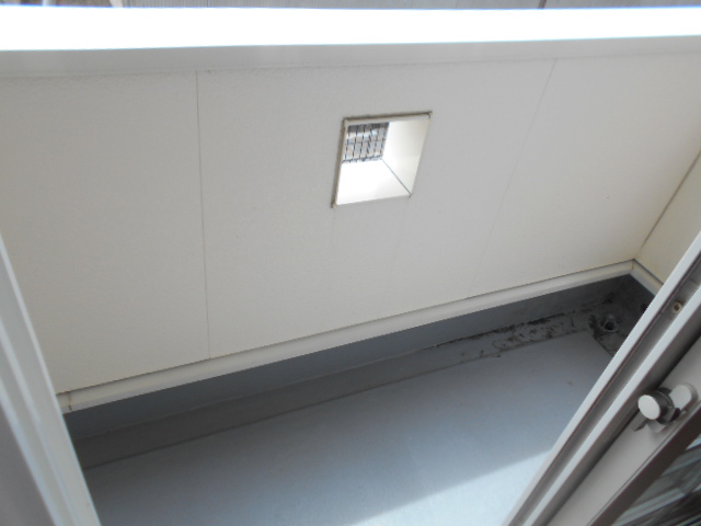 15/28 バルコニー