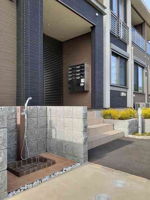 2/3 エントランス