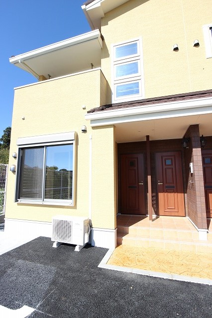 21/28 エントランス