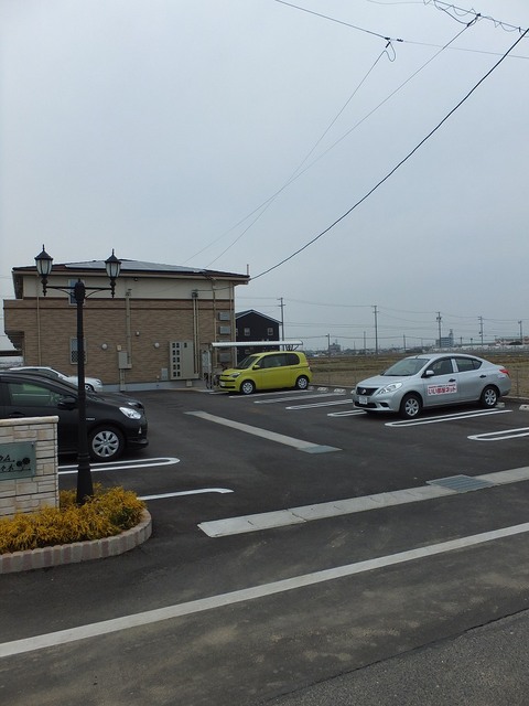 21/28 駐車場