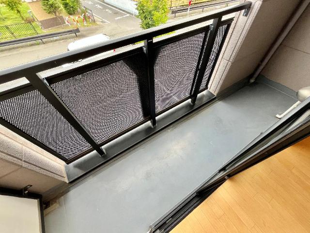 19/30 バルコニー