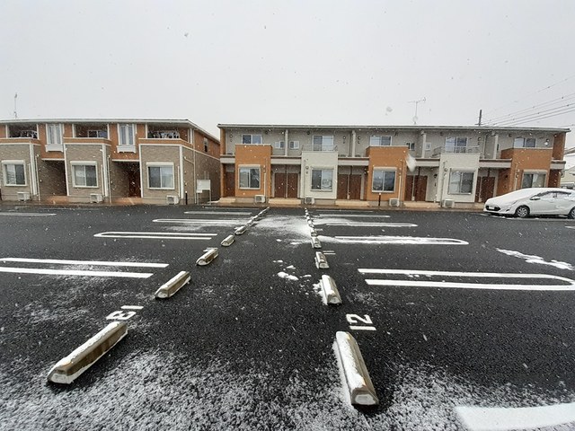 2/5 駐車場