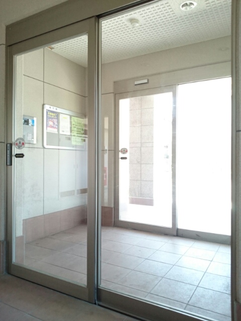 15/25 エントランス