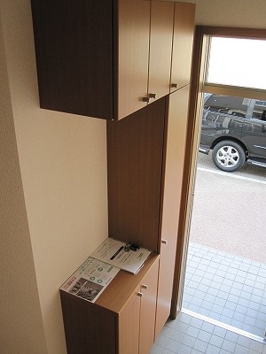 13/30 玄関